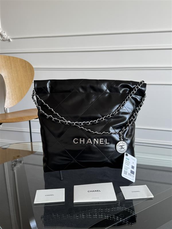 2026127215210354 600